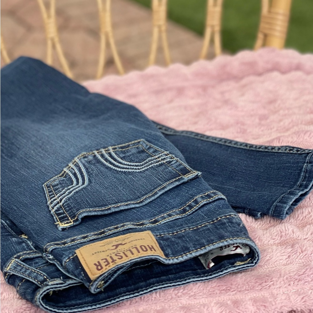 Hollister Low Rise Skinny Jeans